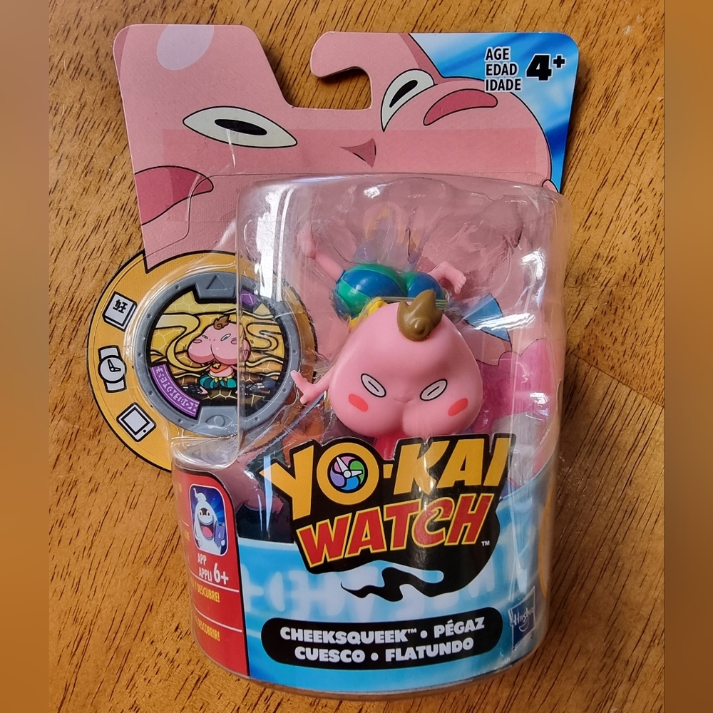 🆕️*Yo-Kai Watch ~ CHEEKSQUEEK FIGURE - New In Packaging With Medal - HASBRO*